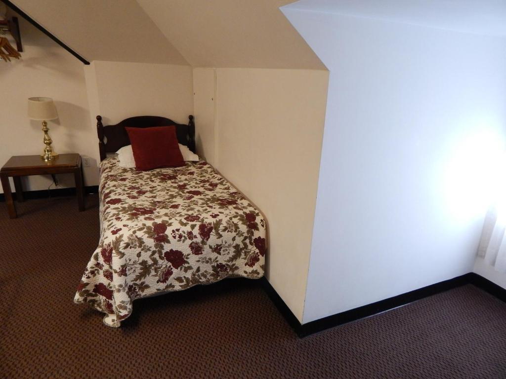 קיימברידג' A Friendly Inn At Harvard מראה חיצוני תמונה